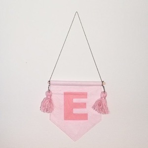 Miny & Mo Banner Pastel Pink - med bogstav E
